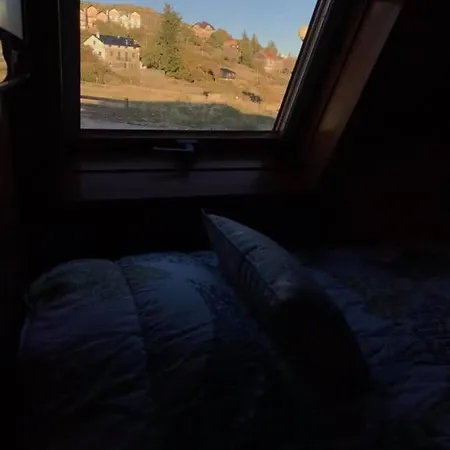 Bangalo In Serra Da Estrela